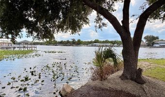 1570 RIVEREDGE Ct, Astor, FL 32102