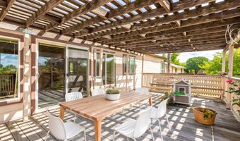 17055 Palm Ave, Anderson, CA 96007