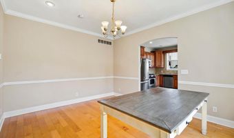 205 S LOCUST St, Ambler, PA 19002