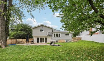 4907 CHANTICLEER Ave, Annandale, VA 22003