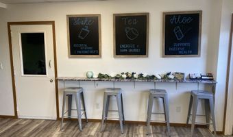 5555 Saratoga Rd, Asbury, IA 52002