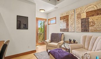 505 N Pasque Flower Trl, Brandon, SD 57005