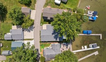 6731 Campau Lake Dr SE, Alto, MI 49302