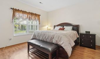 8004 Flint Run Pl 15, Columbus, OH 43235