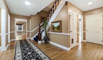 60 Wedgewood Rd, Auburn, ME 04210