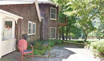 2071 Dewey Rd, Ashtabula, OH 44004