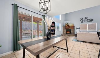 29819 Platanus Dr, Escondido, CA 92026