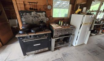 237 Upper Maloney Rd, Brookfield, VT 05036