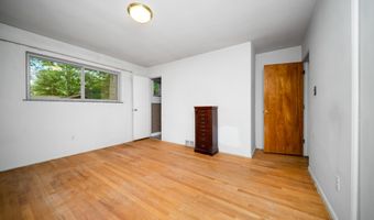 2125 Needham Rd, Ann Arbor, MI 48104
