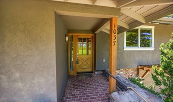 1037 Pinecrest Ter, Ashland, OR 97520