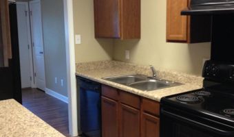 7658 Lexington Dr, Biloxi, MS 39532