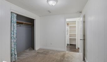 4413 E 8th Ave, Anchorage, AK 99508