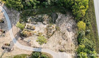 60 Ada Hills Dr, Ada, MI 49301