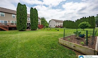 1658 Pinewind Dr, Alburtis, PA 18011
