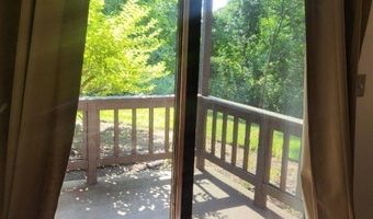 1 Red Lodge Dr 5, Alloway, NJ 07462