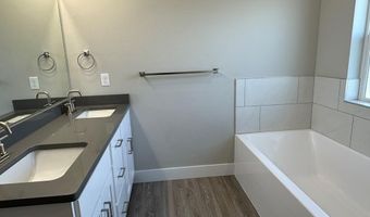 5540 Trueman St #B, Chubbuck, ID 83202