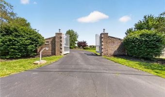 15526 Evans Rd, Basehor, KS 66007