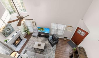 2505 Thorngate Dr, Acworth, GA 30101