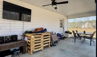 160 Leadwood St, Andrews, SC 29510