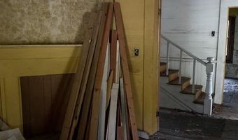 179 6th St, Apalachicola, FL 32320