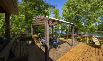 1584 Hutto Island Dr, Batesburg Leesville, SC 29070