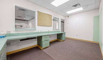 885 S Sawburg Ave 108, Alliance, OH 44601