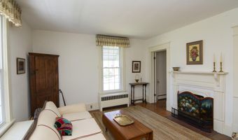 532 Spring St, Alderson, WV 24910