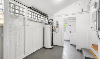 1718 Lewalani Dr, Honolulu, HI 96822