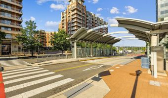 3600 S GLEBE Rd 509W, Arlington, VA 22202