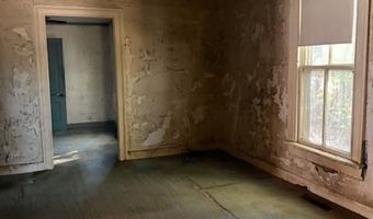 420 Zebulon St, Barnesville, GA 30204