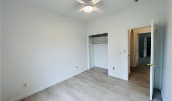 902 SW Navajo Dr, Bentonville, AR 72712