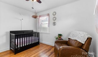 1638 Academy St, Charlotte, NC 28205