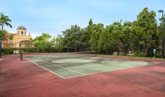 2749 VIA CIPRIANI 1032A, Clearwater, FL 33764