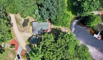 10 Belmont Dr, Barnstead, NH 03225