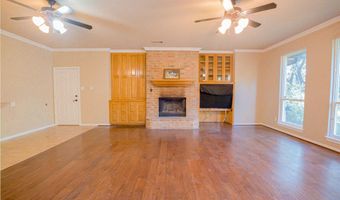 182 Lakeview Dr, Aledo, TX 76008
