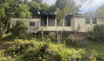 1570 Middle Creek Rd, Afton, TN 37616
