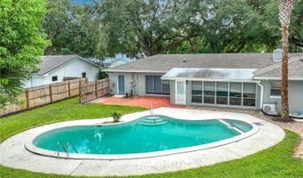 411 MONTICELLO Dr, Altamonte Springs, FL 32701