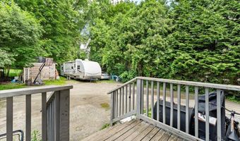 215 Dewey St, Bennington, VT 05201
