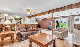 532 Oak St, Andover, IL 61233