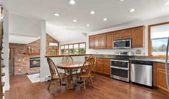 9642 W 69th Pl, Arvada, CO 80004