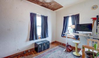 107 E 7th Ave, Arkansas City, KS 67005