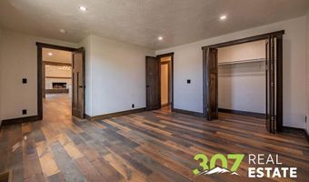 15 Cole Rd, Cody, WY 82414