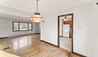 14 Sand Hill Rd, Bethel, CT 06801