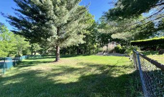 165 The Woods, Bedford, IN 47421