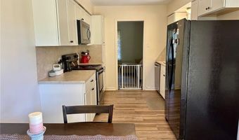 602 K St, Barling, AR 72923