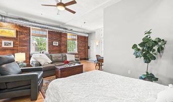25 Cedar St 14, Amesbury, MA 01913