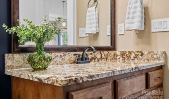 16 Enchanted Oak Ln, Alexander, NC 28701