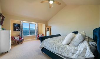 8905 N PINE HOLLOW Dr, Cedar Hills, UT 84062