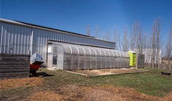 1564 N 450th Rd, Baldwin City, KS 66006