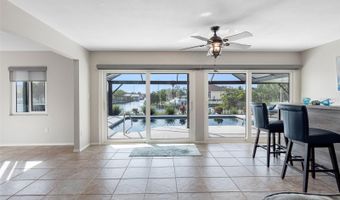 6604 DOLPHIN COVE Dr, Apollo Beach, FL 33572